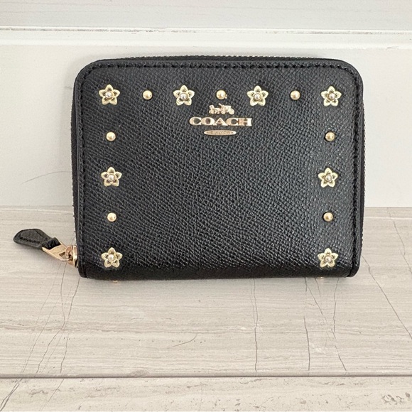 Coach Handbags - Coach Black Crossgrain Leather Tea Rose Rivet Small Zip Around Wallet • Pristine